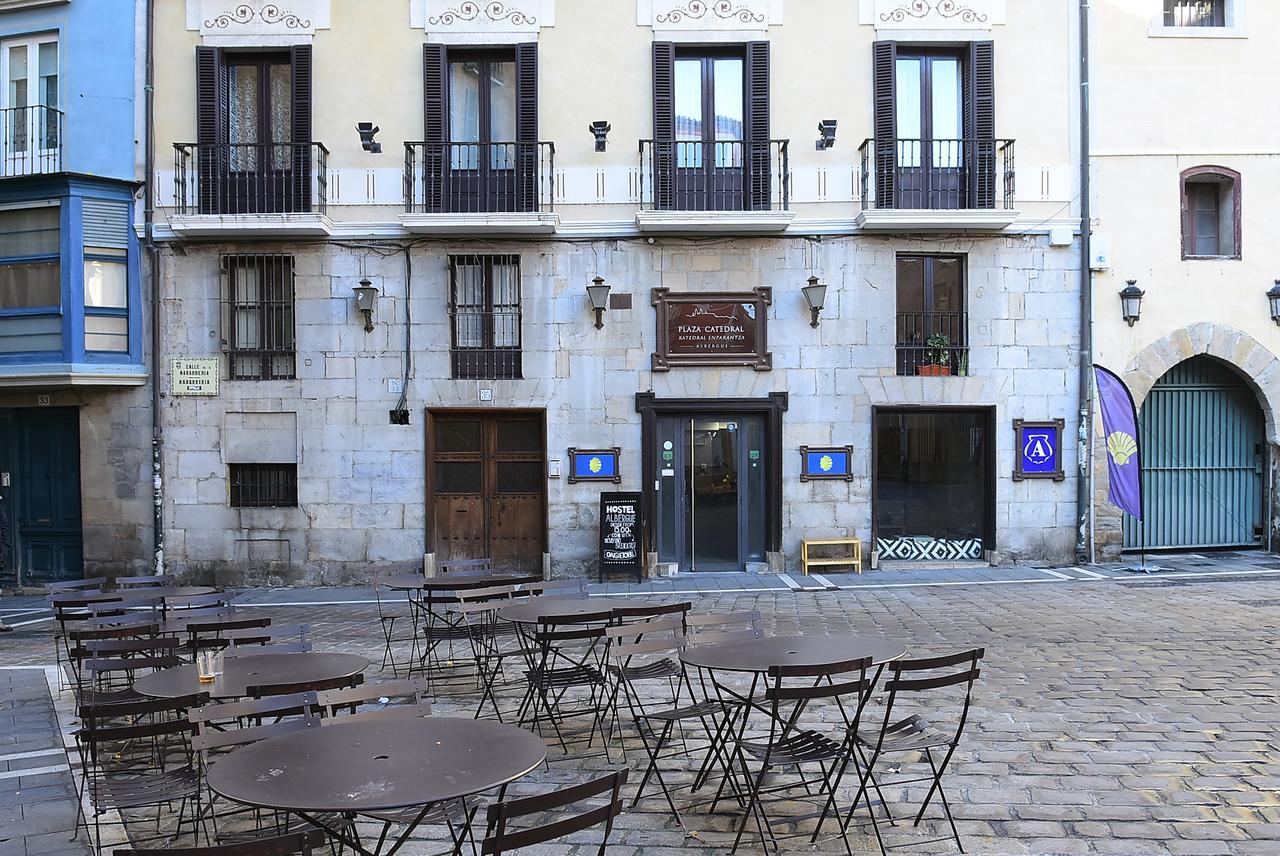 Albergue Plaza Catedral Pamplona Exterior photo